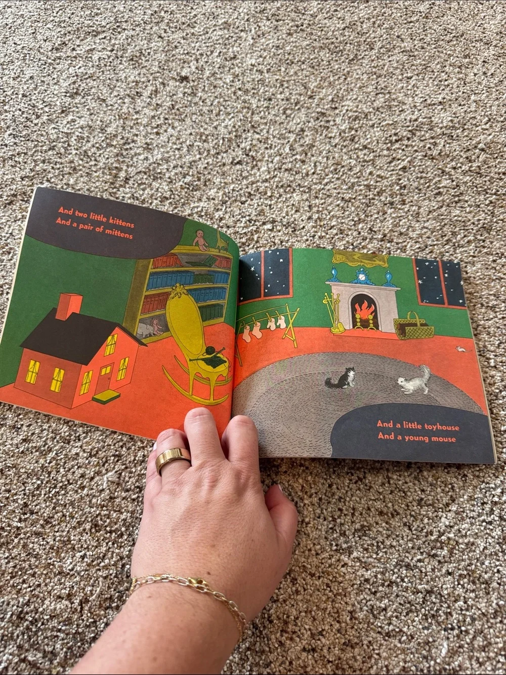 Goodnight Moon Picture Book - Green Cover
